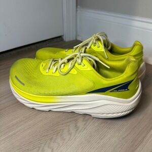 Altra Men's Via Olympus 2 road running shoes in a bright yellow/lime Size 11